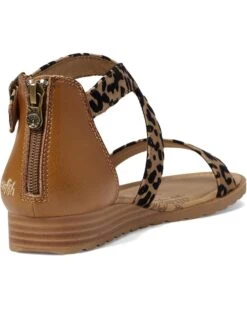 Blowfish Malibu Kids Aida-K (Little Kid/Big Kid) | Sandals -Black Clover & Blowfish Malibu Shop 61YmbPJ4ZL. AC SR736920